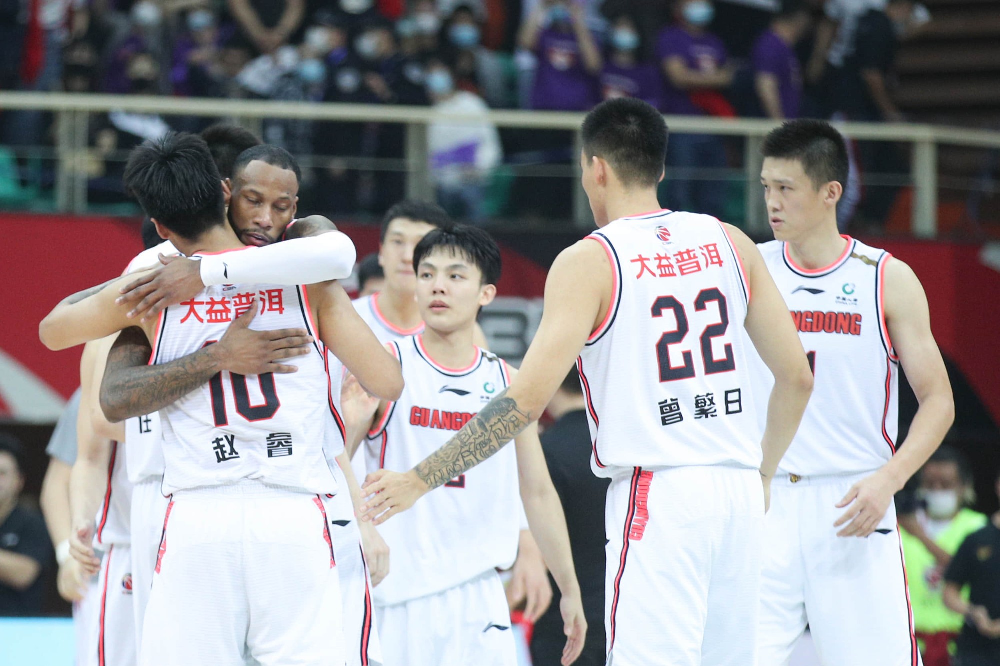 CBA广东阵容深度占优(cba20212022广东队阵容)